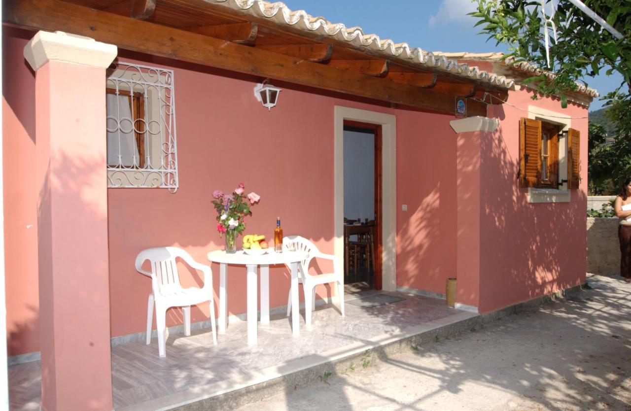 Amalia Cottages آغيوس غوذيوس المظهر الخارجي الصورة